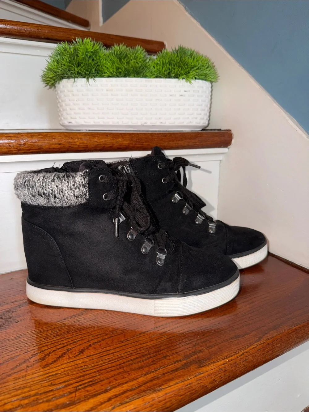 Girls Justice Black High Top Sneakers Size 7 Women